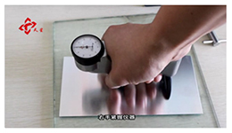 巴氏硬度計操作.jpg 巴氏硬度計操作.jpg